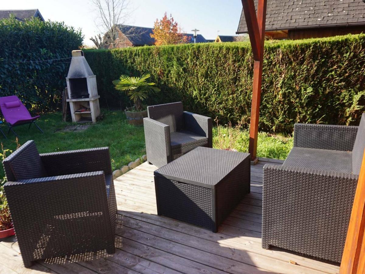 Chalet Avec Piscine Chauffee, Tennis Et Jardin Clos, A 1700M De La Plage De Cabourg - Fr-1-465-22 外观 照片